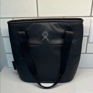 Hydro Flask Black 8L insulated cooler Tote